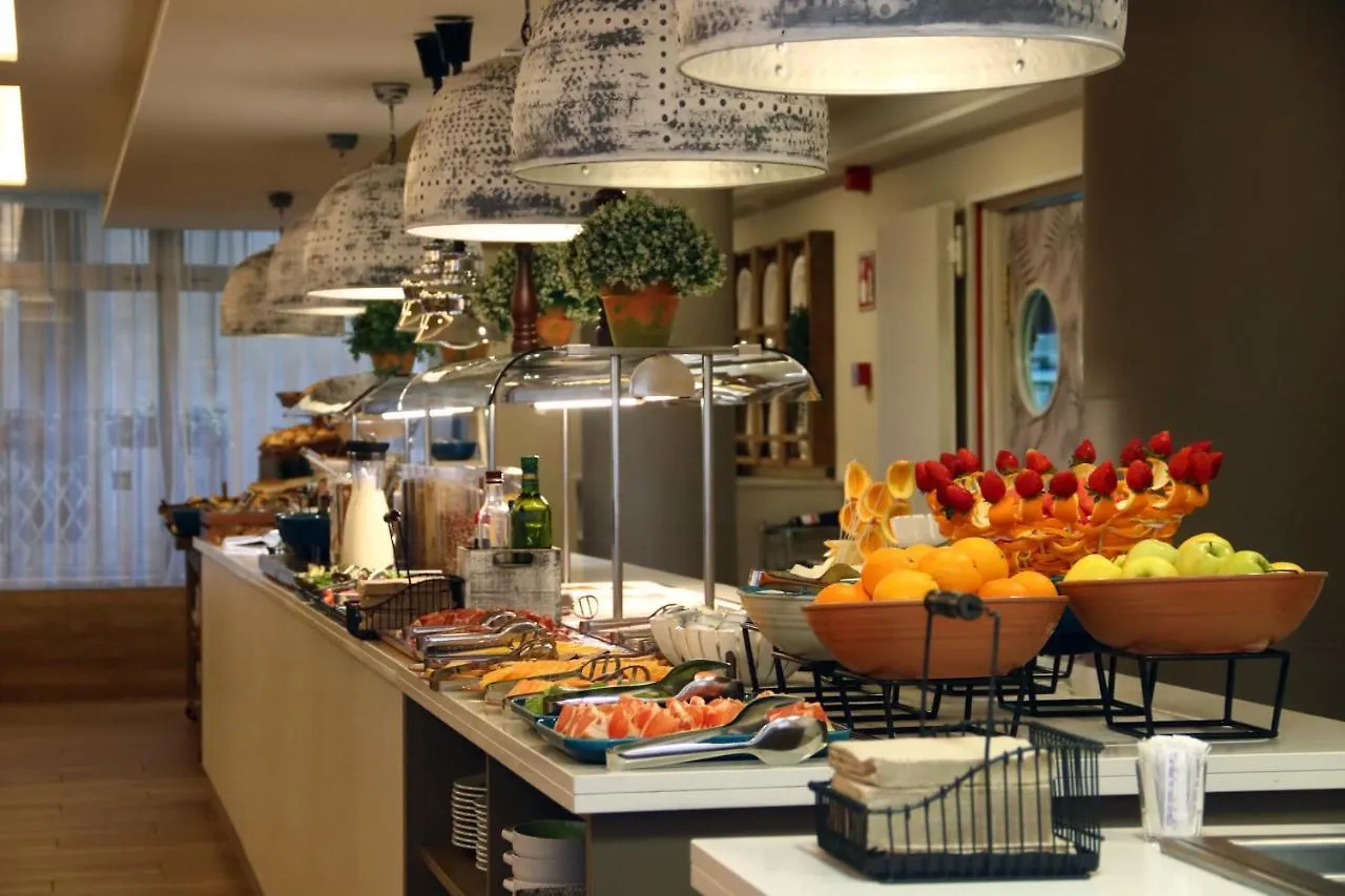 Hotel Metropol 4 Superior Lloret de Mar 4*,  Spagna